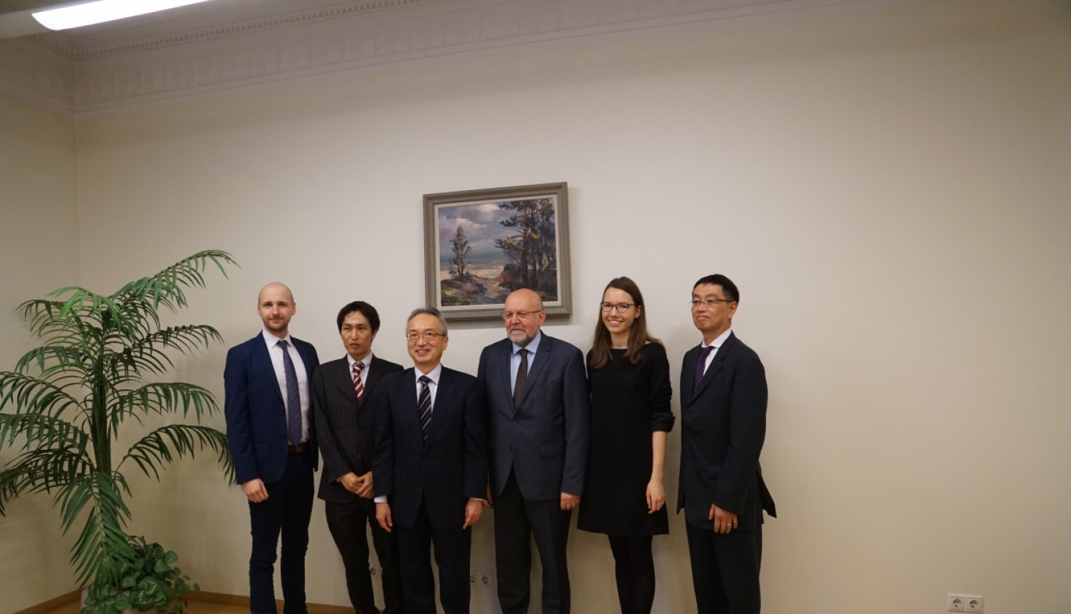 Patentu valde stiprina sadarbību ar Japānas Patentu iestādi