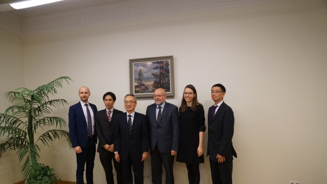 Patentu valde stiprina sadarbību ar Japānas Patentu iestādi